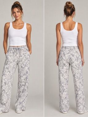 SWS Athletics White and Grey Branch Print Fleece Jogger Sweatpants Size M